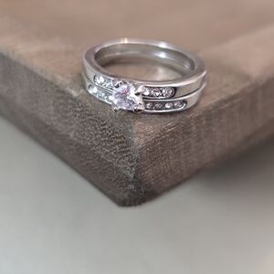 Bridal Ring Set | Solitaire Engagement Ring + Matching Band